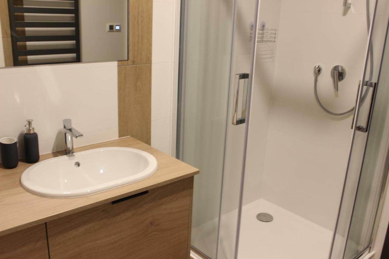 Apartamenty Centrum Park Sowinskiego 19 Zielona Góra Dış mekan fotoğraf