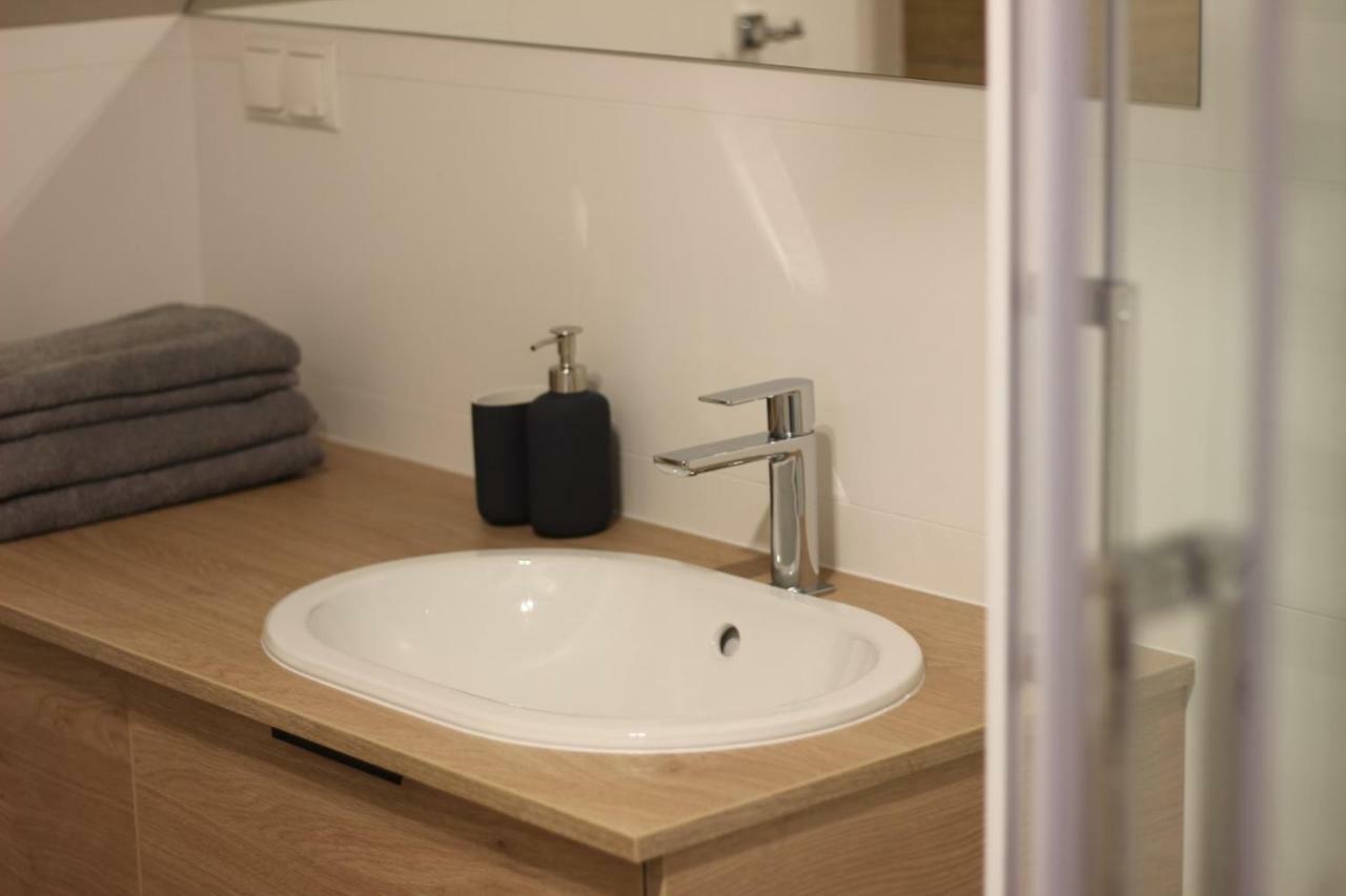 Apartamenty Centrum Park Sowinskiego 19 Zielona Góra Dış mekan fotoğraf
